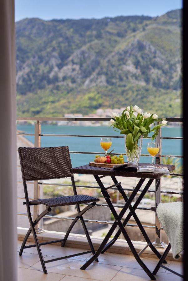 Apartment Mrsulja Kotor Luaran gambar