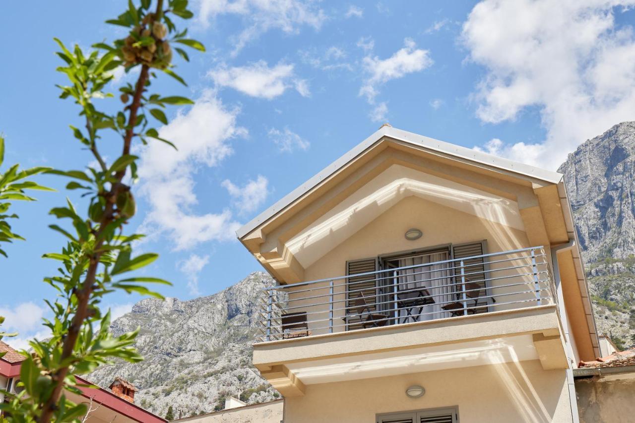 Apartment Mrsulja Kotor Luaran gambar